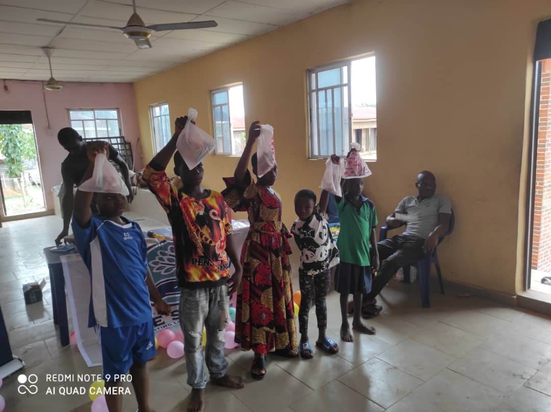 Children receiving outreach support
